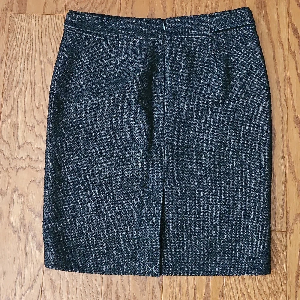 Ann Taylor Womens Green Boucle Skirt Sz 10 Petite